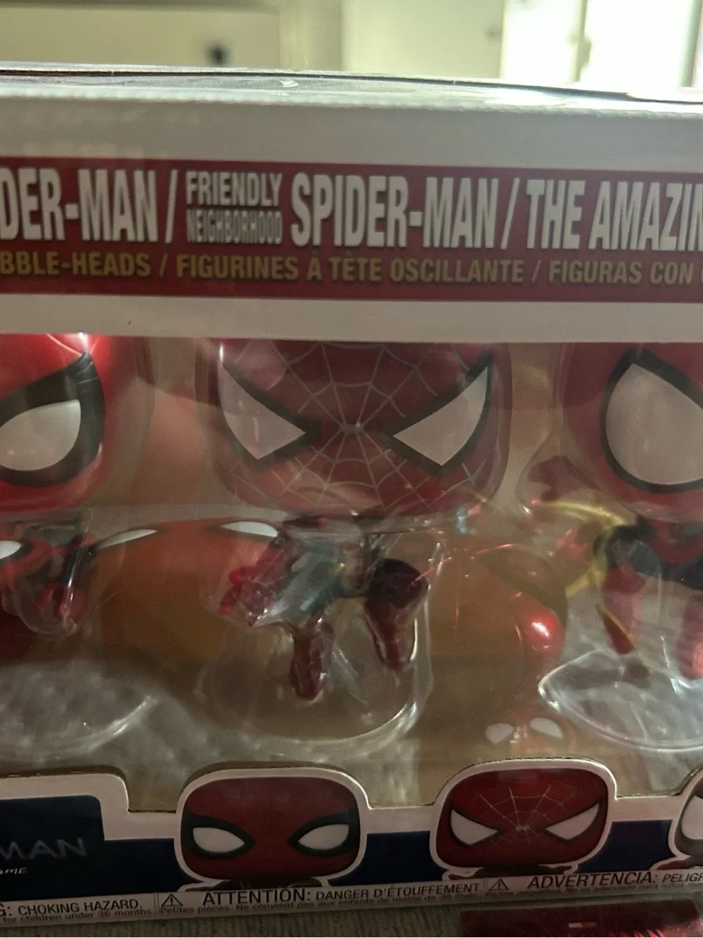 Marvel Spiderman collection bundle as is condition (popcorn bucket unused)